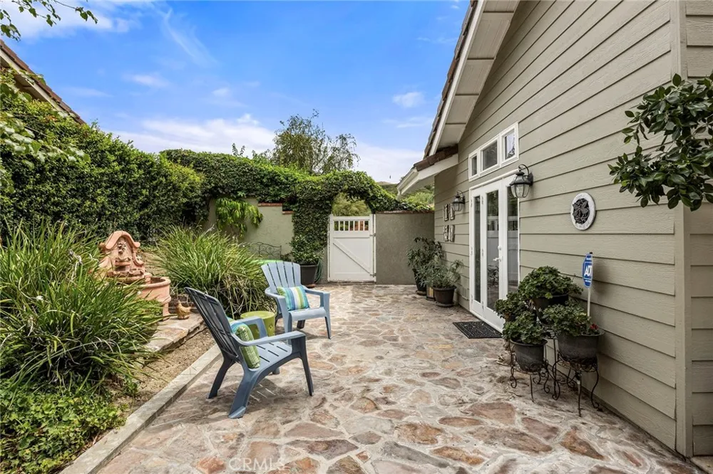 5329 Brentwood Yorba Linda, CA 92887