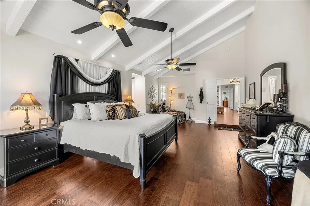 5329 Brentwood Yorba Linda, CA 92887