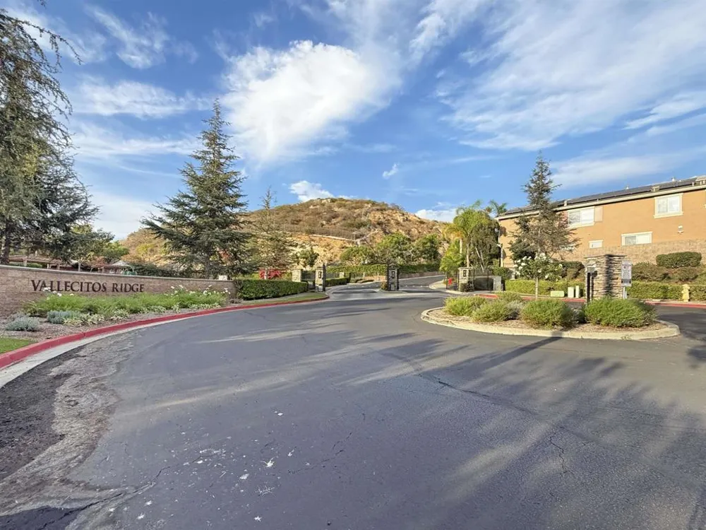 748 Kirkwall Dr San Marcos, CA 92069
