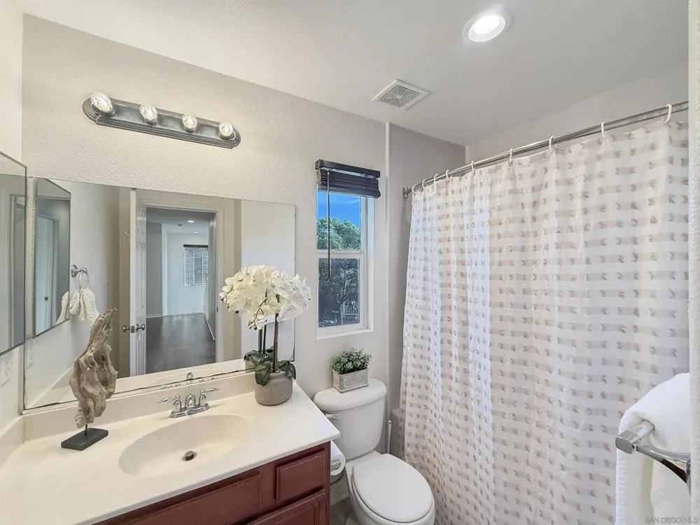 748 Kirkwall Dr San Marcos, CA 92069