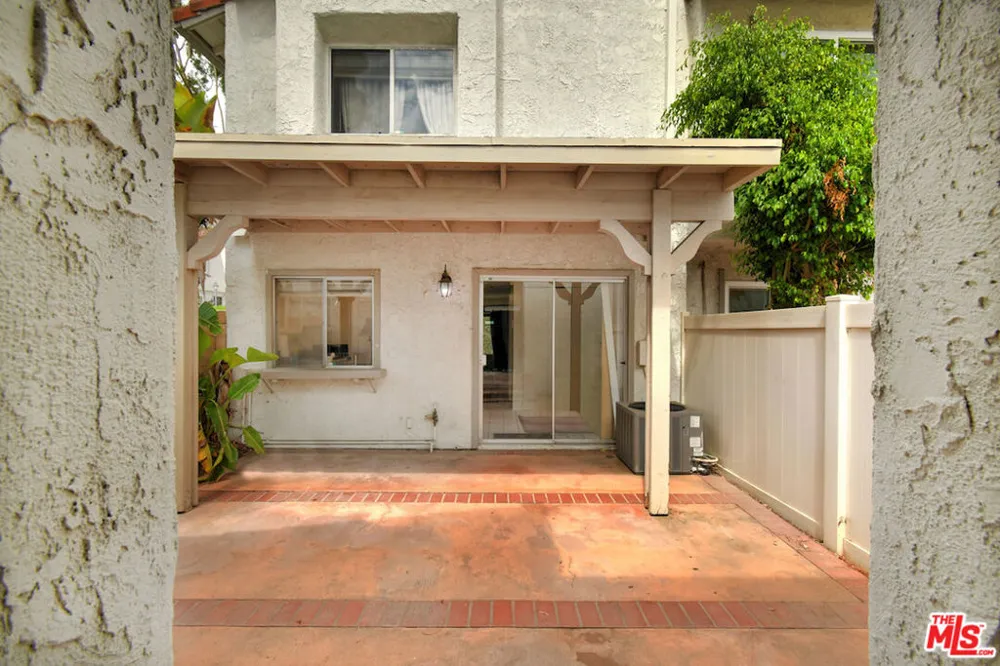 223 Green Heath Place Thousand Oaks, CA 91361