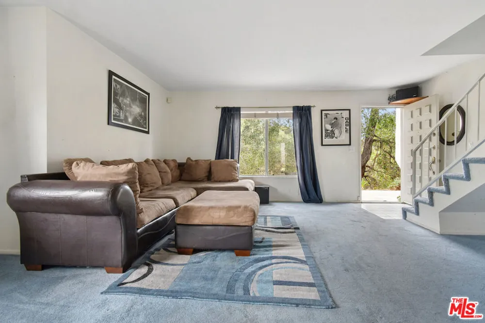 223 Green Heath Place Thousand Oaks, CA 91361