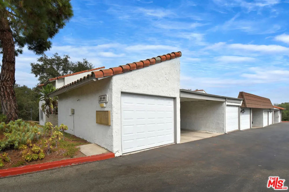 223 Green Heath Place Thousand Oaks, CA 91361