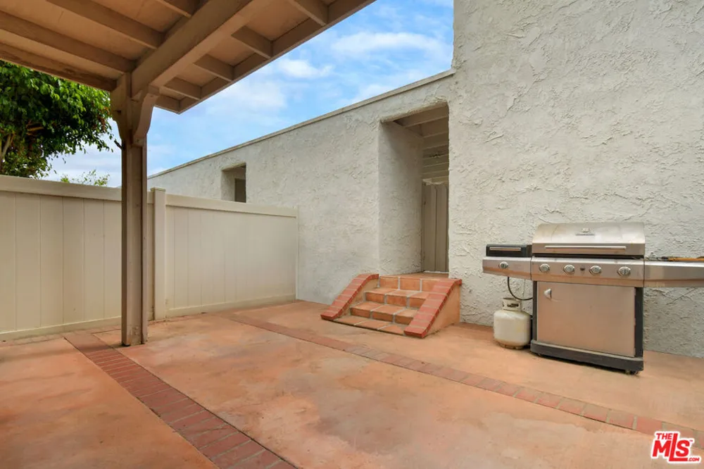223 Green Heath Place Thousand Oaks, CA 91361