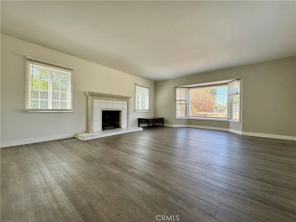 3052 Burton Rosemead, CA 91770