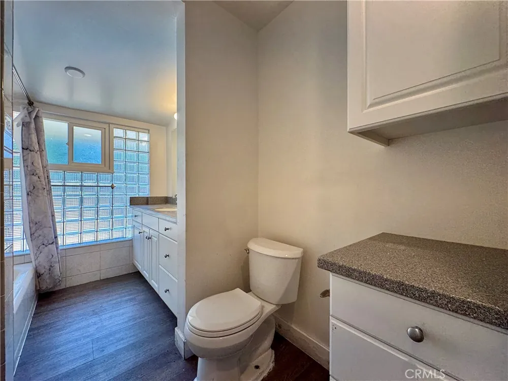 3052 Burton Rosemead, CA 91770