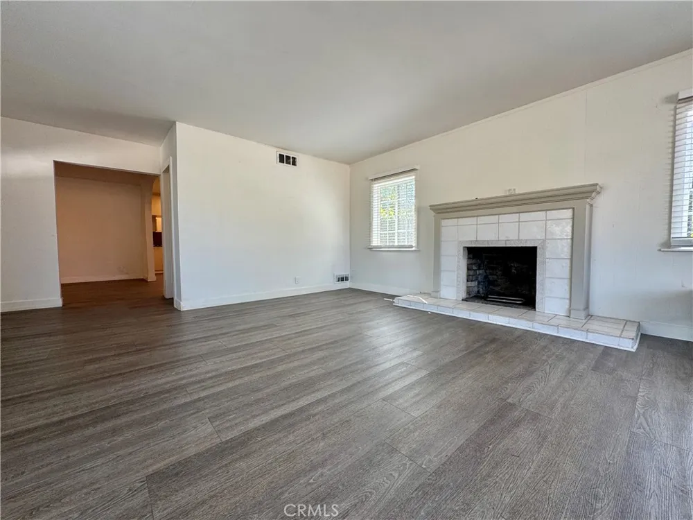 3052 Burton Rosemead, CA 91770