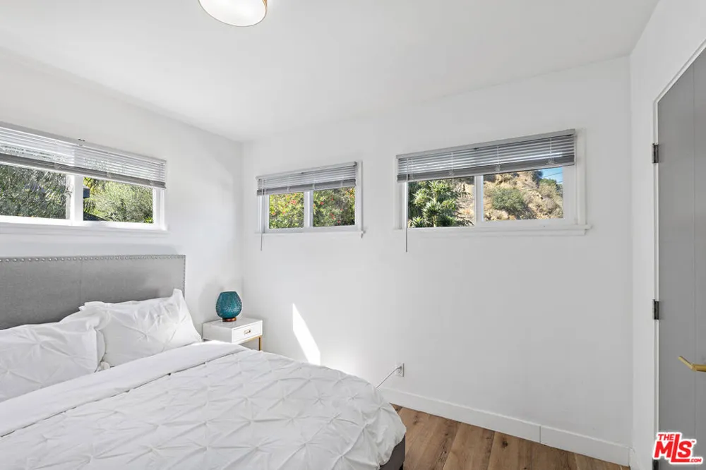 6744 Mulholland Drive Los Angeles, CA 90068