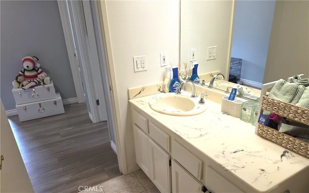 11111 Carleen Court Tujunga, CA 91042