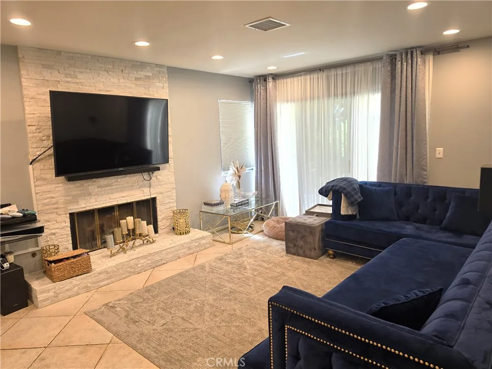 11111 Carleen Court Tujunga, CA 91042