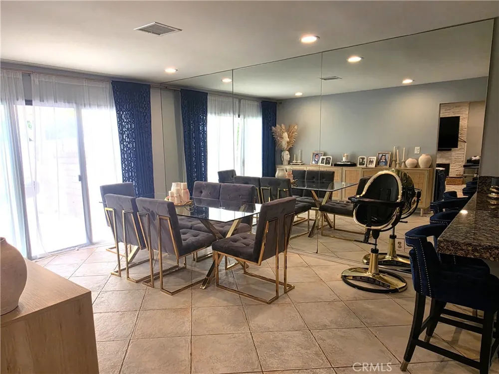 11111 Carleen Court Tujunga, CA 91042