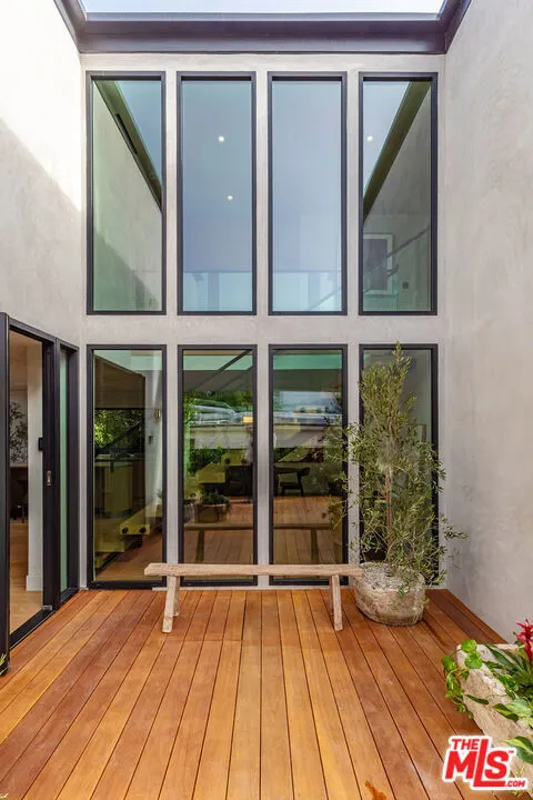 23505 Malibu Colony Road Malibu, CA 90265