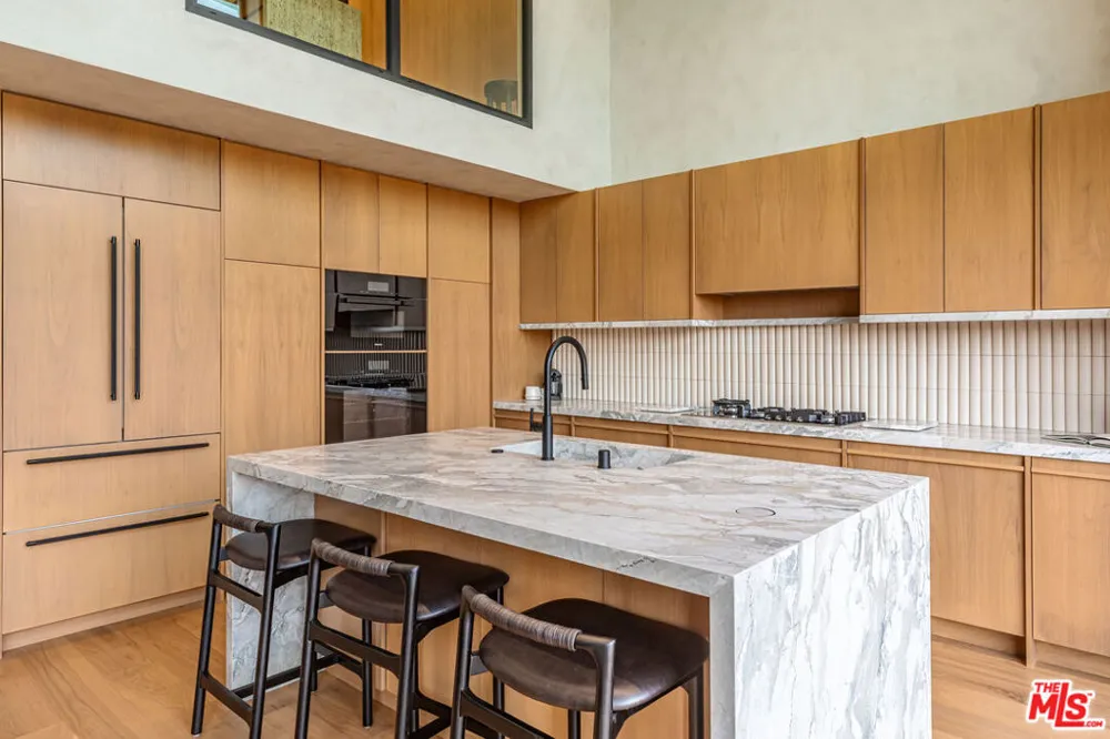 23505 Malibu Colony Road Malibu, CA 90265