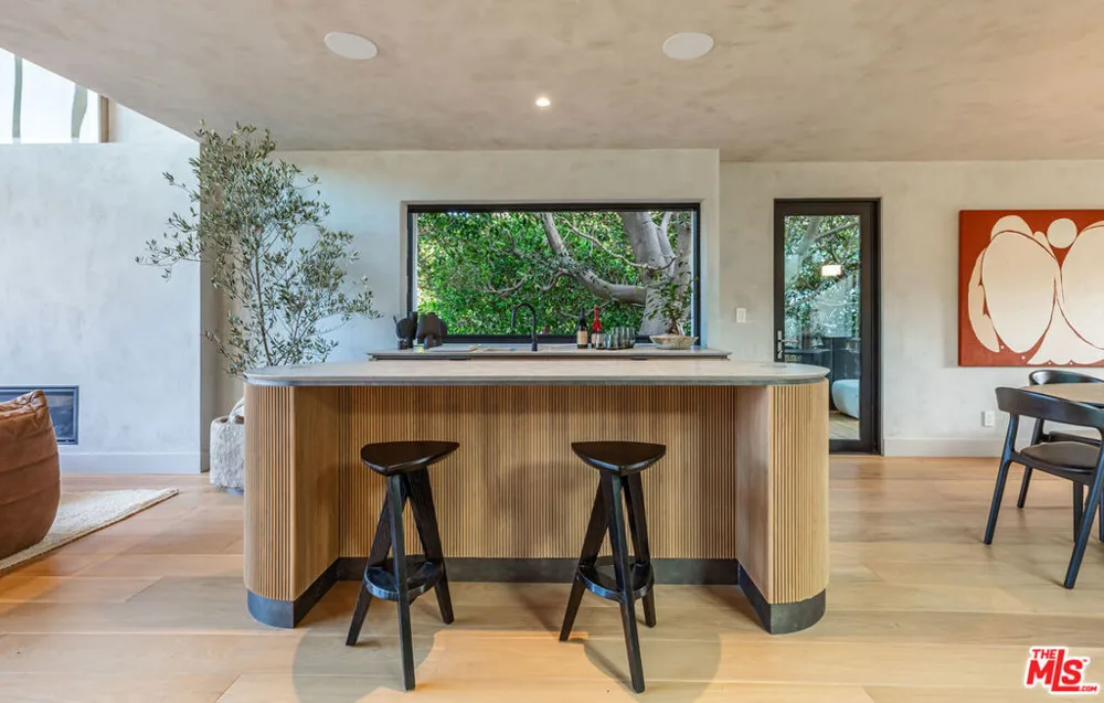 23505 Malibu Colony Road Malibu, CA 90265