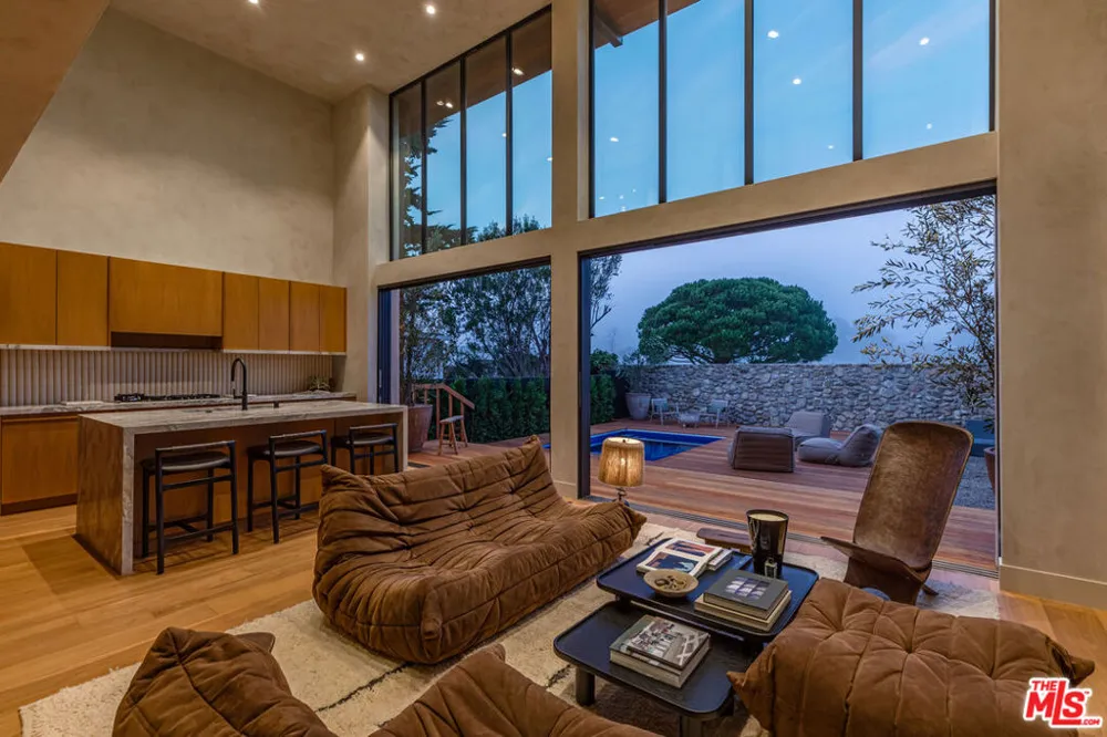 23505 Malibu Colony Road Malibu, CA 90265