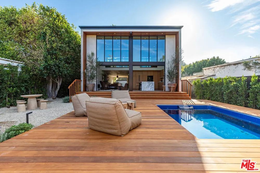 23505 Malibu Colony Road Malibu, CA 90265