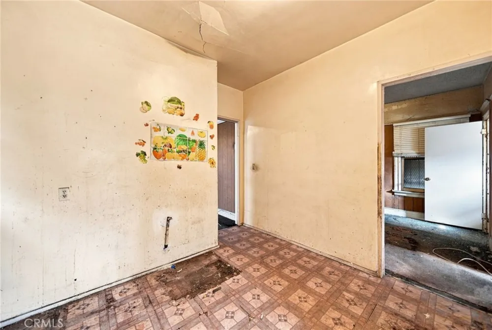 4010 Wall Los Angeles, CA 90011