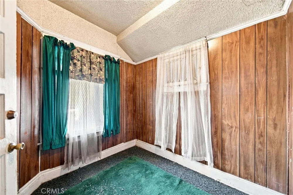 4010 Wall Los Angeles, CA 90011