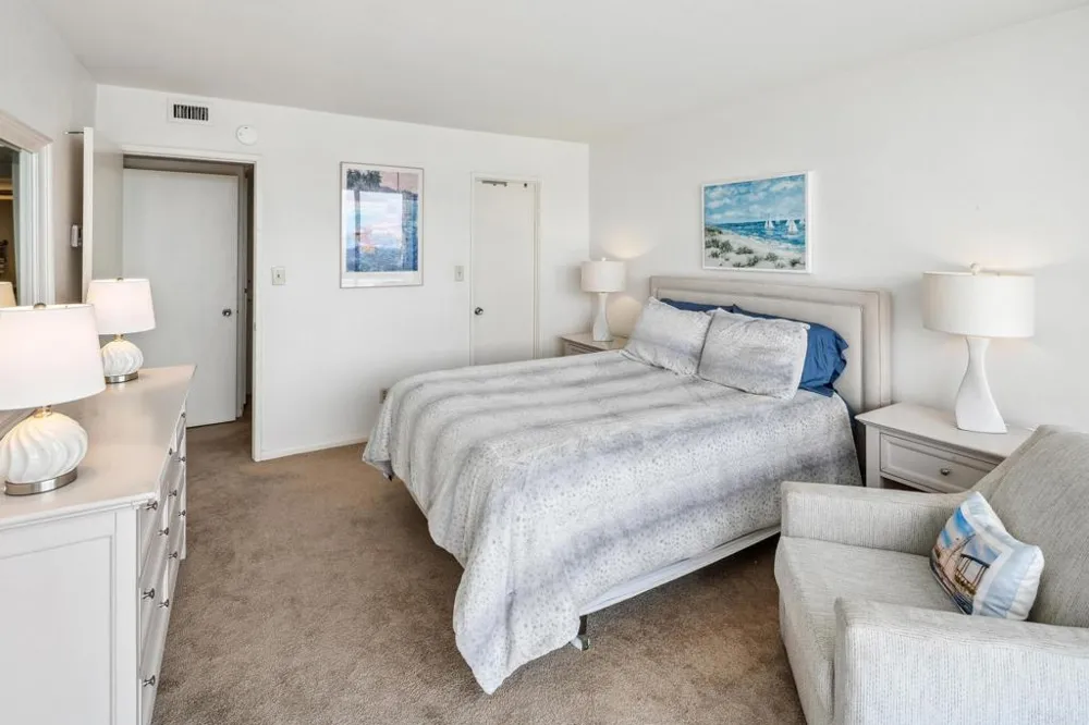 1830 Avenida Del Mundo #1603 San Diego, CA 92118