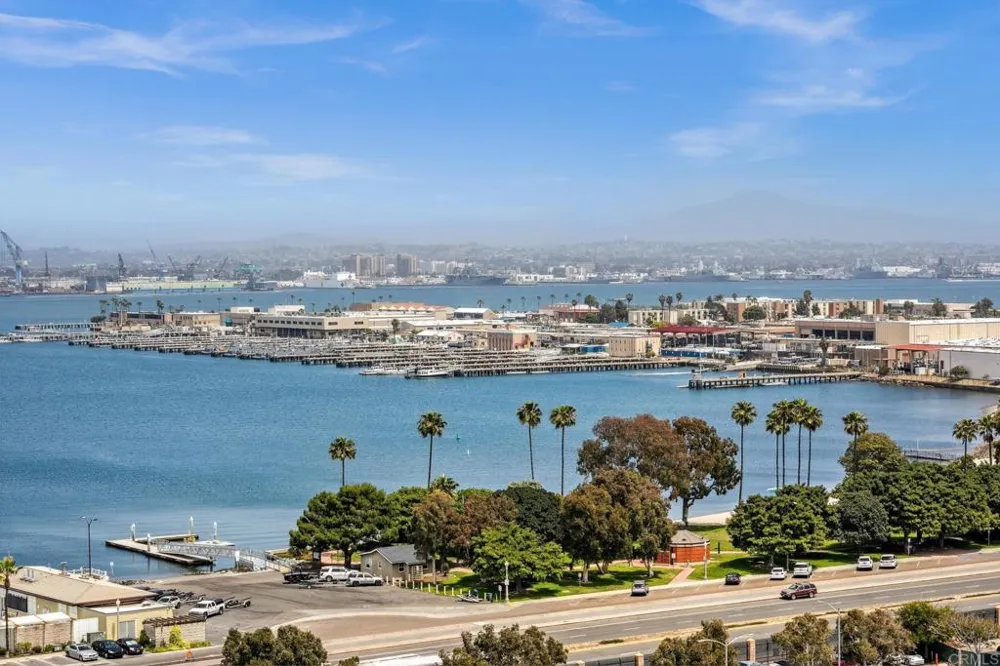 1830 Avenida Del Mundo #1603 San Diego, CA 92118