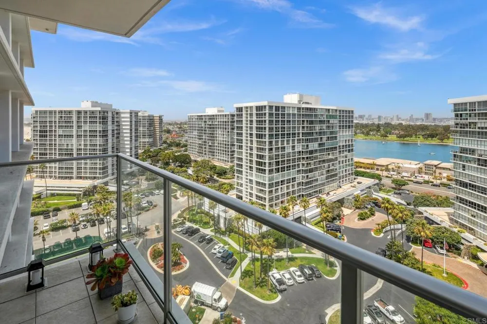 1830 Avenida Del Mundo #1603 San Diego, CA 92118
