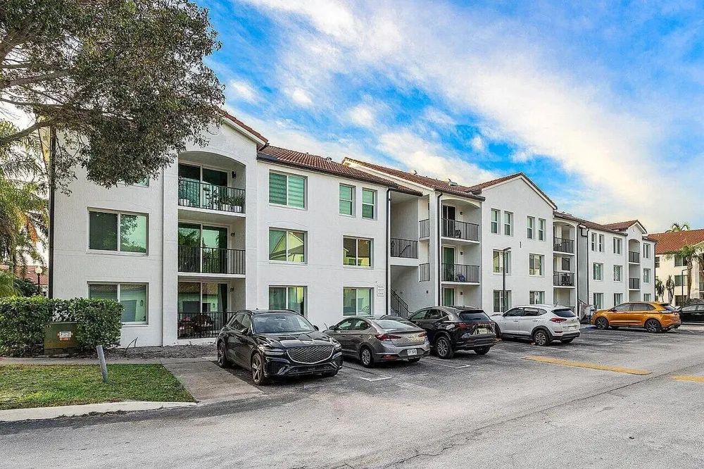 712 VILLA CIRCLE Boynton Beach, FL 33435