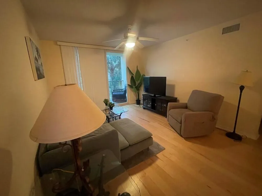 712 VILLA CIRCLE Boynton Beach, FL 33435