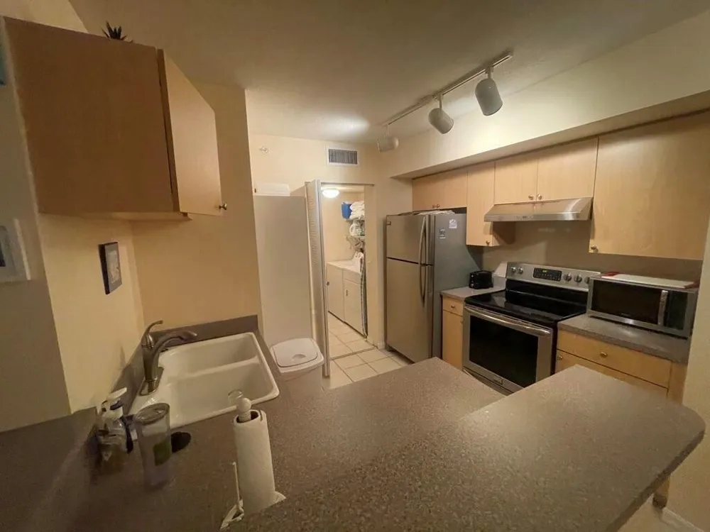 712 VILLA CIRCLE Boynton Beach, FL 33435