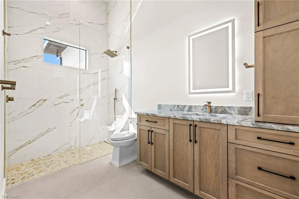 111 Montrose Drive Fort Myers, FL 33919