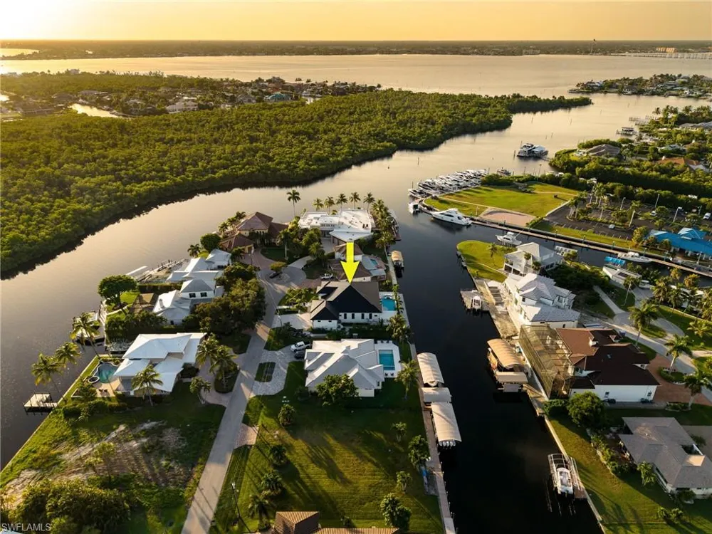 111 Montrose Drive Fort Myers, FL 33919