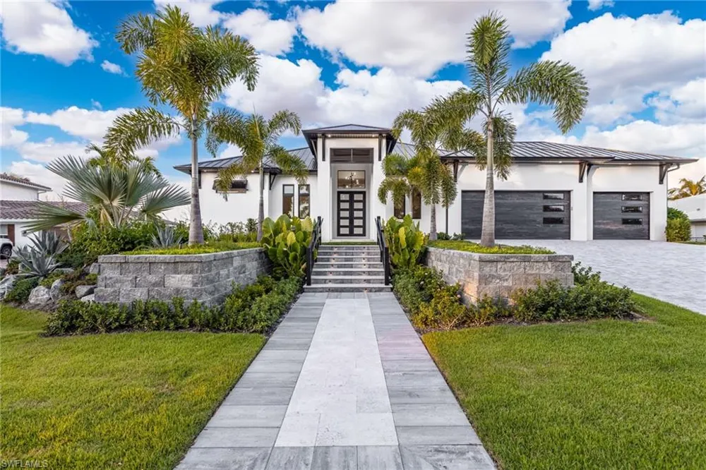 111 Montrose Drive Fort Myers, FL 33919