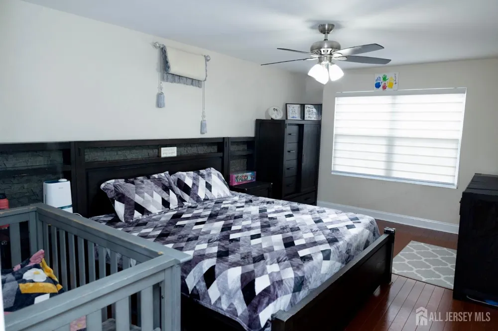 34 4th Street Port Reading, NJ 07064