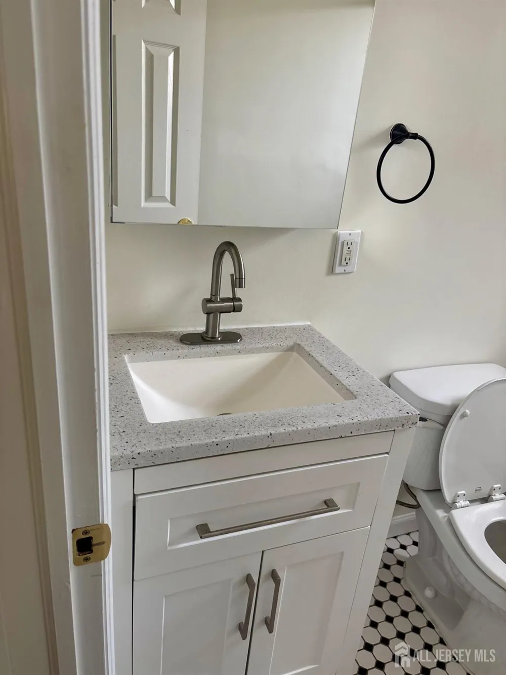 36 Paul Street #2 Fords, NJ 08863