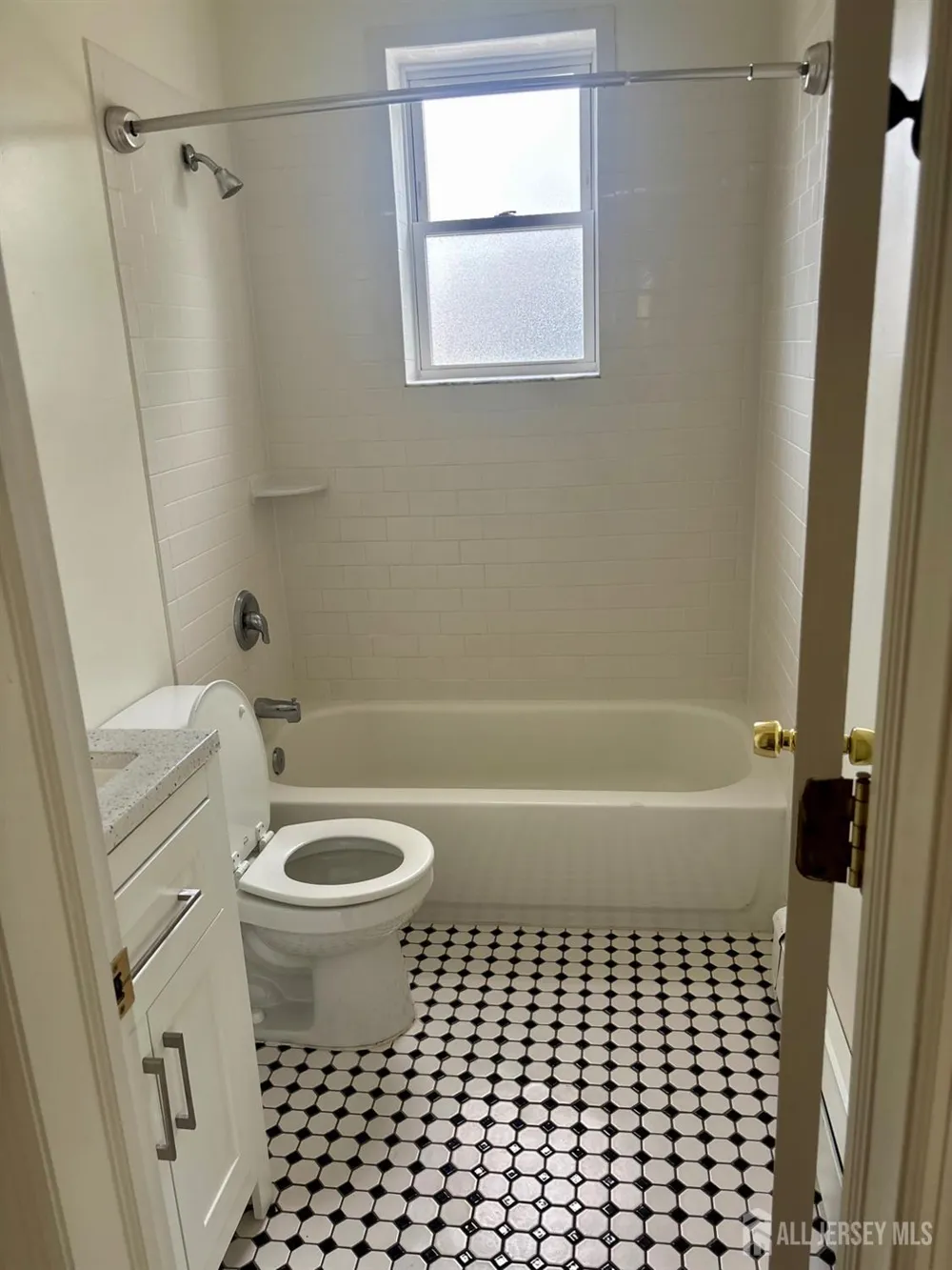 36 Paul Street #2 Fords, NJ 08863