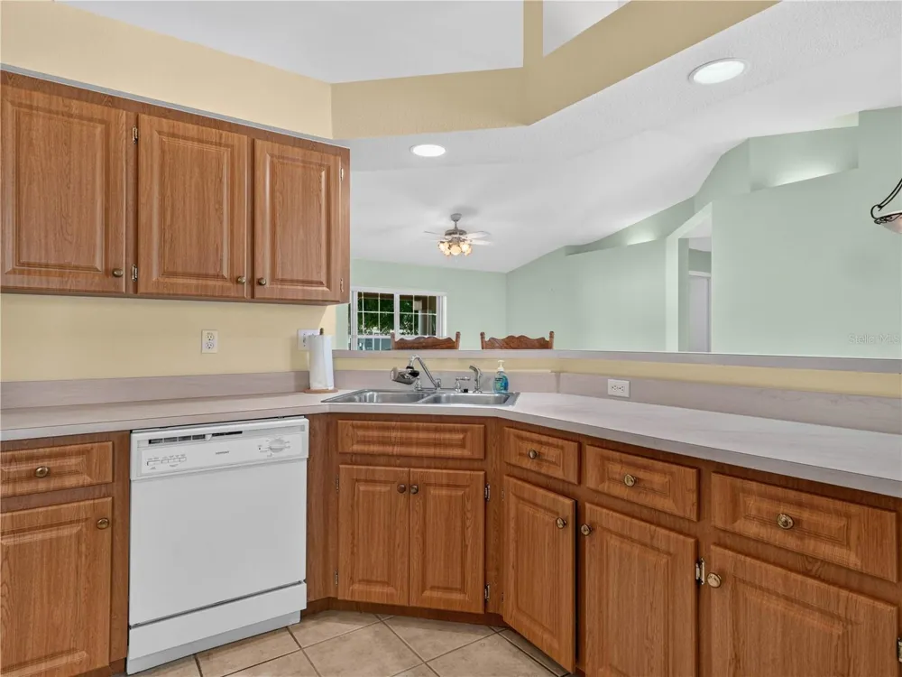 118 WATERVIEW CIRCLE Auburndale, FL 33823