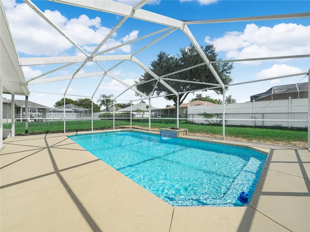 118 WATERVIEW CIRCLE Auburndale, FL 33823