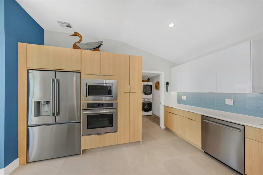 574 BELLE POINT DRIVE St Pete Beach, FL 33706