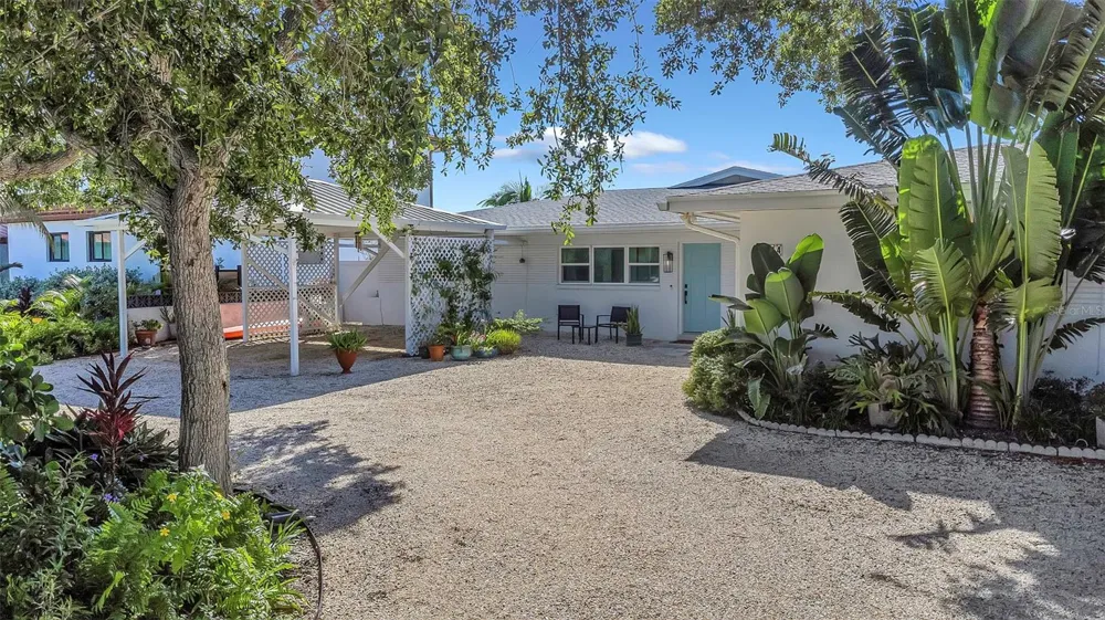 574 BELLE POINT DRIVE St Pete Beach, FL 33706