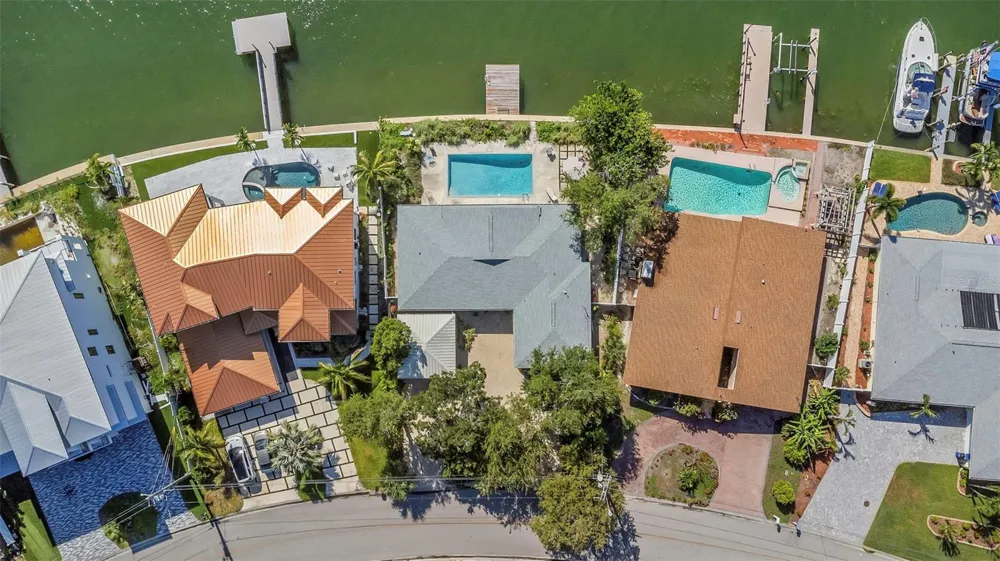 574 BELLE POINT DRIVE St Pete Beach, FL 33706
