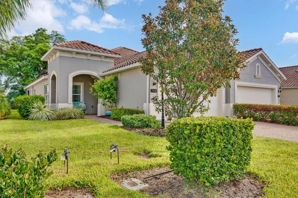 7108 PLAYA BELLA DRIVE Bradenton, FL 34209