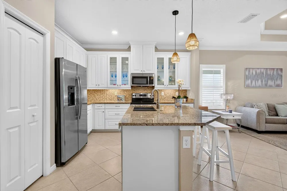 7108 PLAYA BELLA DRIVE Bradenton, FL 34209