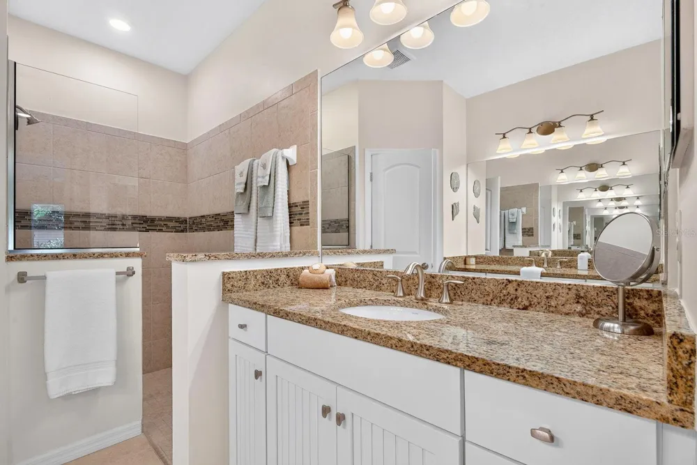 7108 PLAYA BELLA DRIVE Bradenton, FL 34209