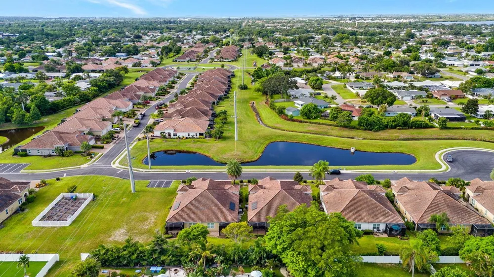 7108 PLAYA BELLA DRIVE Bradenton, FL 34209