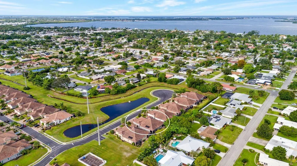 7108 PLAYA BELLA DRIVE Bradenton, FL 34209