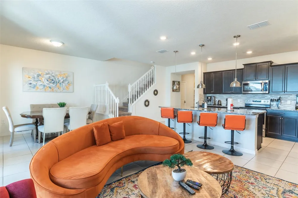 3713 PACIFIC LANE Davenport, FL 33897