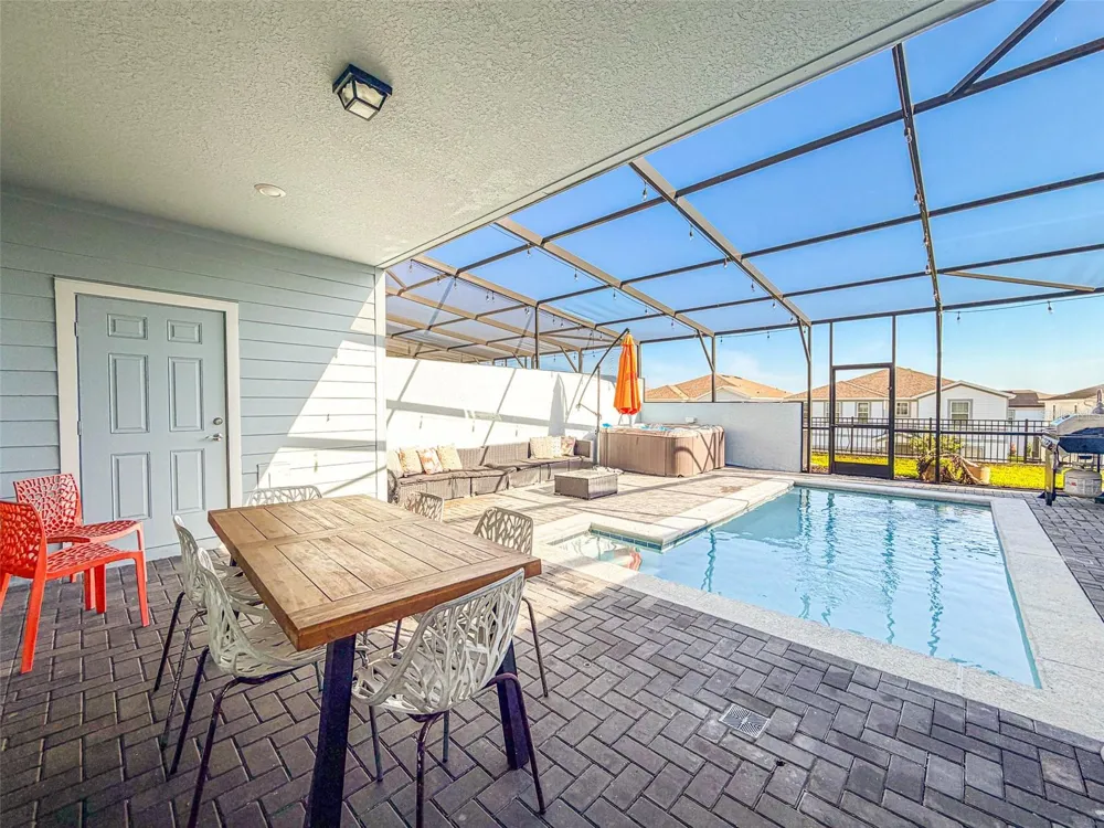 3713 PACIFIC LANE Davenport, FL 33897