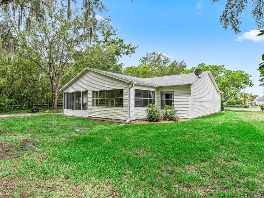 202 JUAREZ WAY The Villages, FL 32159