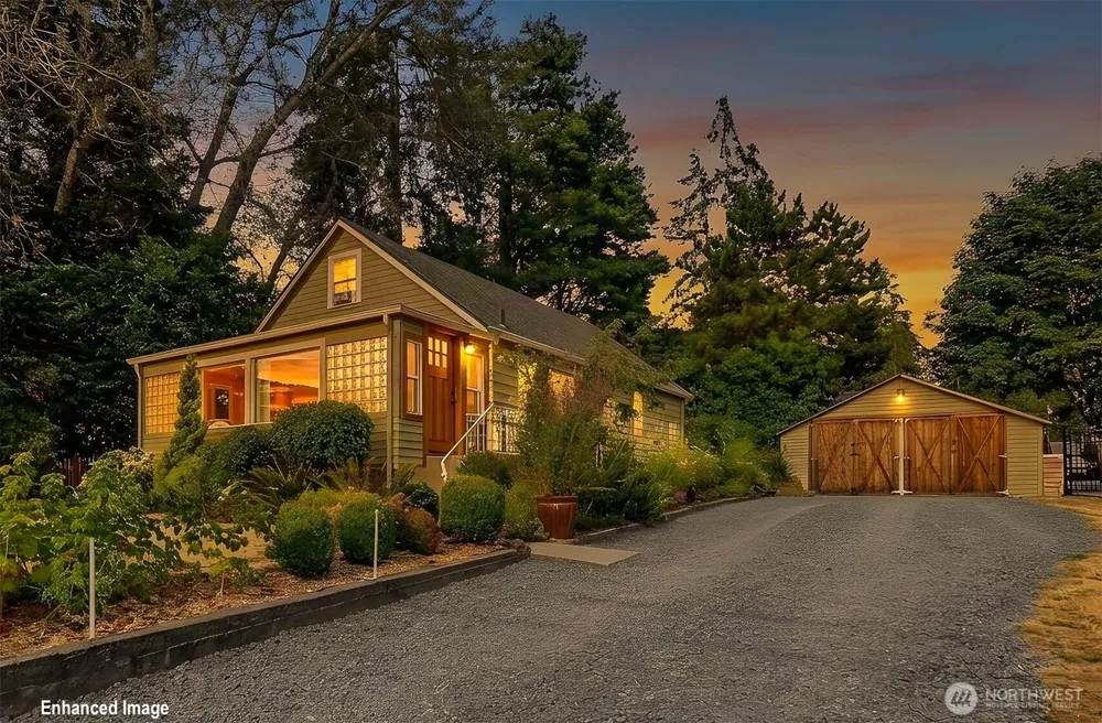 19127 80th Avenue W Edmonds, WA 98026