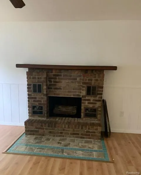 128 E Lakeview Avenue Flint City, MI 48503