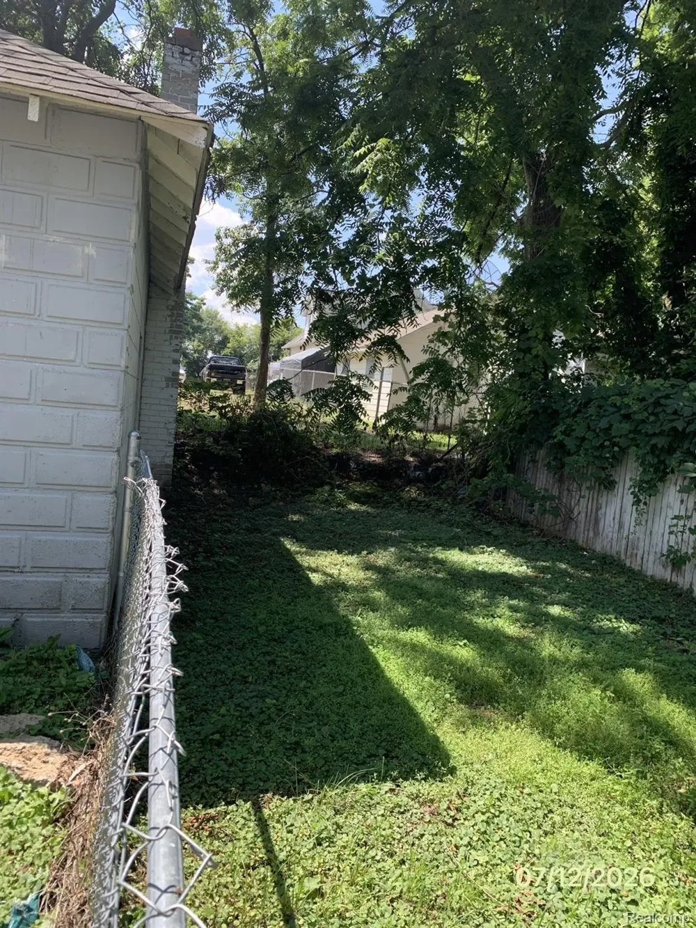 128 E Lakeview Avenue Flint City, MI 48503